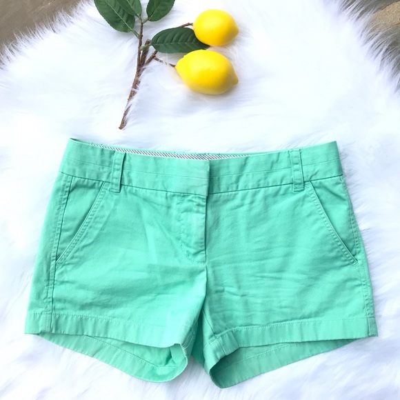 🍋J. Crew Broken-In Chino Shorts 3” inseam - Picture 1 of 5